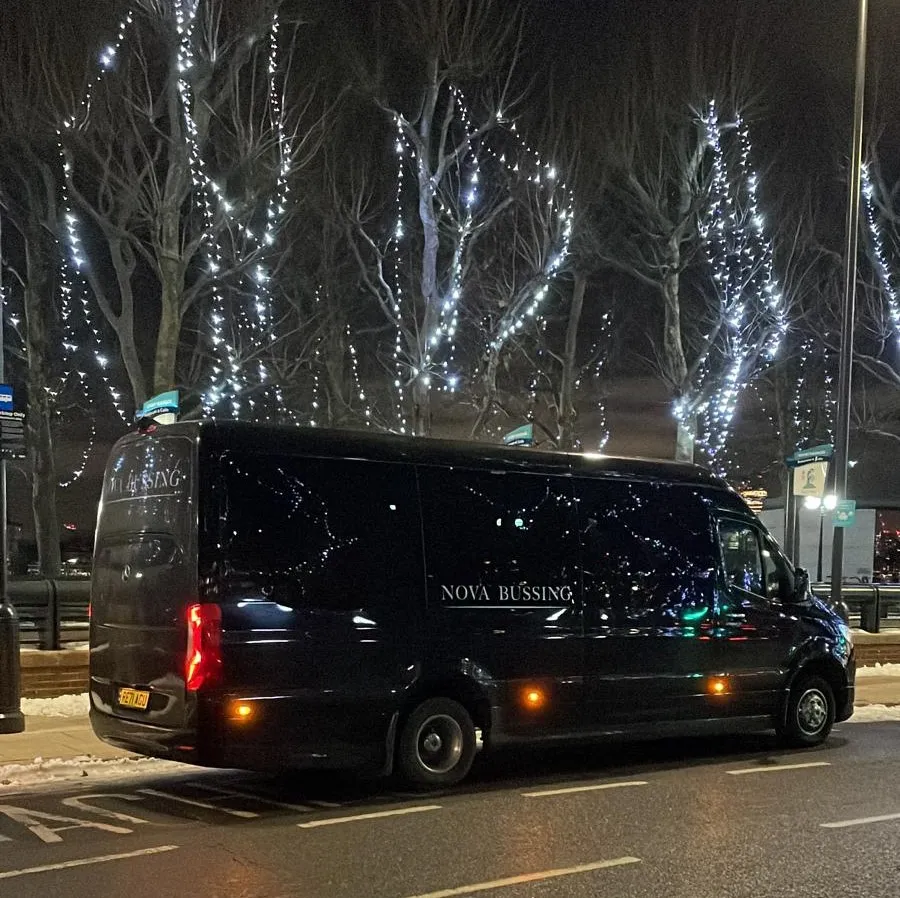 minibus